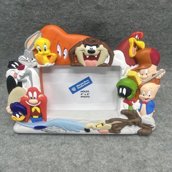 NEW VTG 1998 Warner Bros Looney Tunes 4x6 Picture Frame 3D Resin Classic Cartoon - Picture 9 of 13